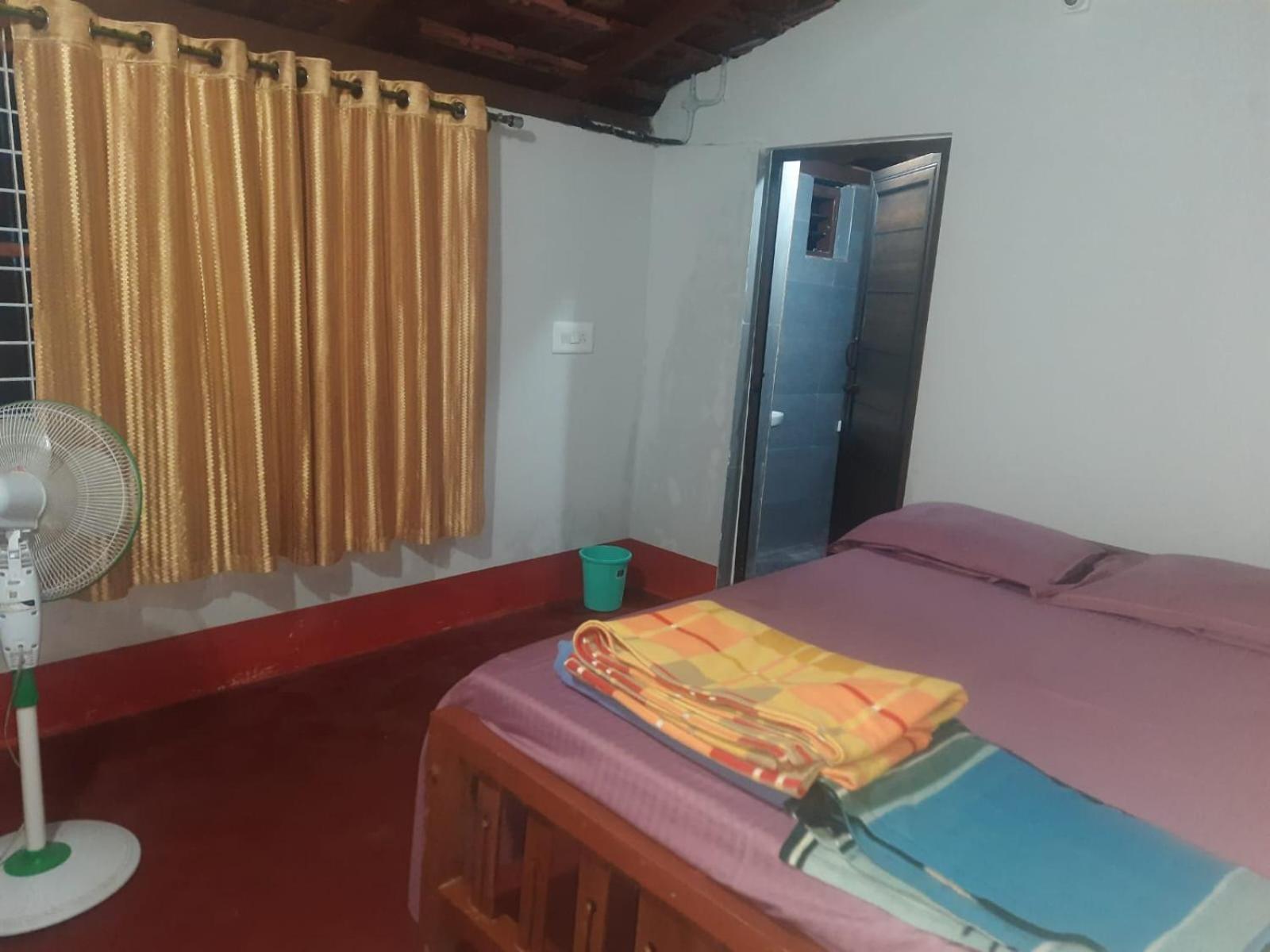 Spinson Home Stay มาดิเครี ภายนอก รูปภาพ